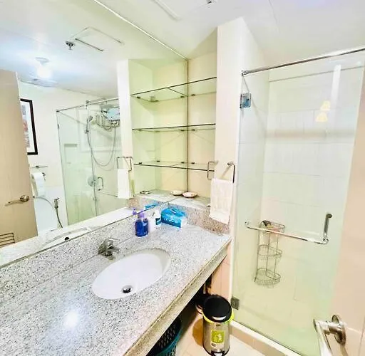 2-bedroom With Balcony In A Setting - H Ivory Apartment Manila