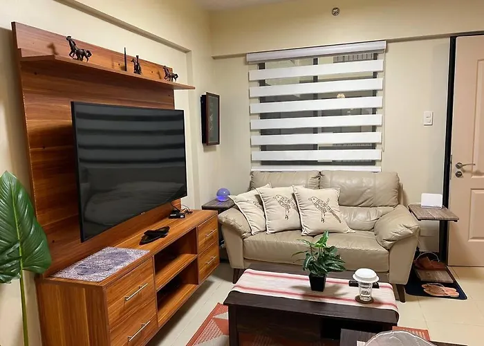 Apartment 2-bedroom With Balcony In A Setting - H Ivory