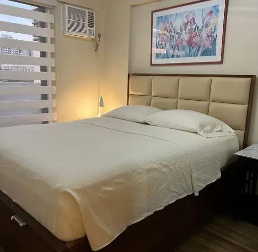 2-bedroom With Balcony In A Setting - H Ivory Apartment
